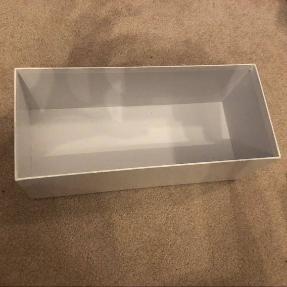 Givenchy Shoe Box - Picture 4 of 4